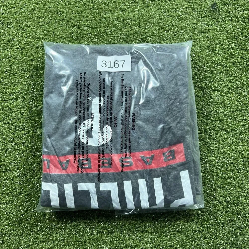 Fanatics Philadelphia Phillies Women's Gray V-Neck T-Shirt Size 3XL NWT